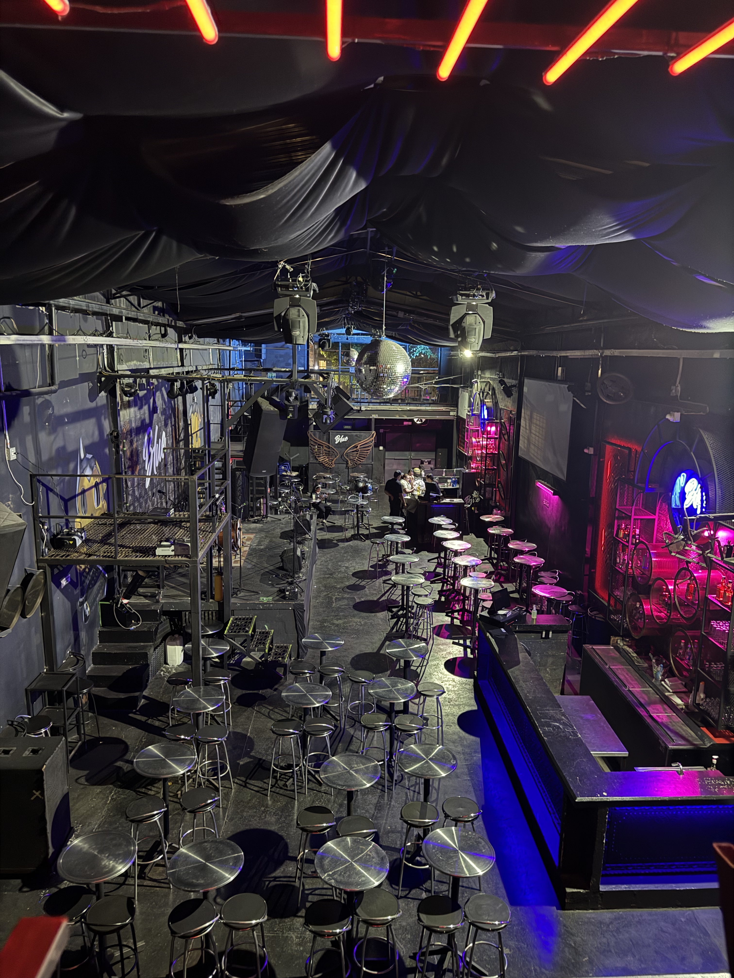 Active nightclub interior, Poblado